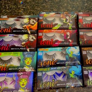 🎃loni Cosmetics 3D Faux Mink Halloween set 🎃